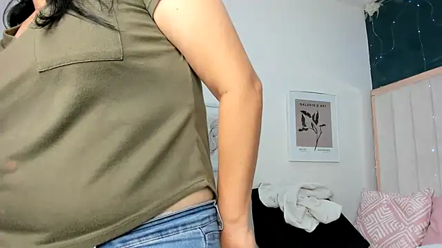 africa holmes online show from 09/16/25, 01:39