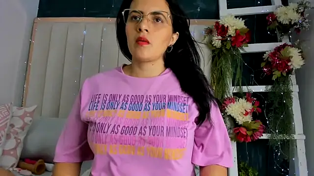 africa holmes online show from 09/18/25, 01:51