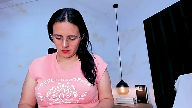 africa holmes online show from 10/18/25, 02:03