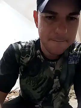 Snapshot of sigma358 chatting on 01/30/25, 07:59 sigma358 online show from 01/30/25, 07:59