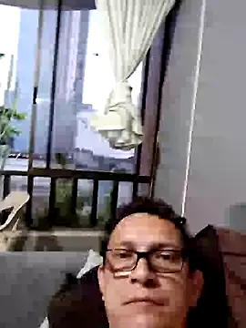 Snapshot of Bombi22 chatting on 12/13/24, 10:45 Bombi22 online show from 12/13/24, 10:45