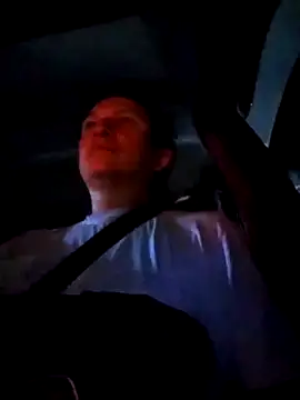 Snapshot of Bombi22 chatting on 03/06/25, 11:42 Bombi22 online show from 03/06/25, 11:42