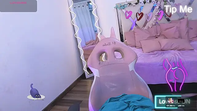 Snapshot of kittystart_tay chatting on 02/24/25, 10:25 kittystart tay online show from 02/24/25, 10:25