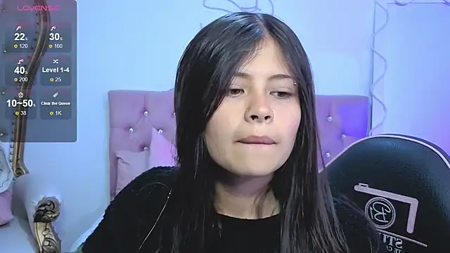 Snapshot of kittystart_tay chatting on 09/17/25, 12:07 kittystart tay online show from 09/17/25, 12:07