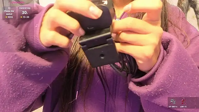 Snapshot of kittystart_tay chatting on 10/17/25, 11:46 kittystart tay online show from 10/17/25, 11:46