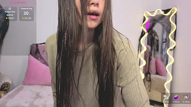 Snapshot of kittystart_tay chatting on 10/19/25, 11:55 kittystart tay online show from 10/19/25, 11:55