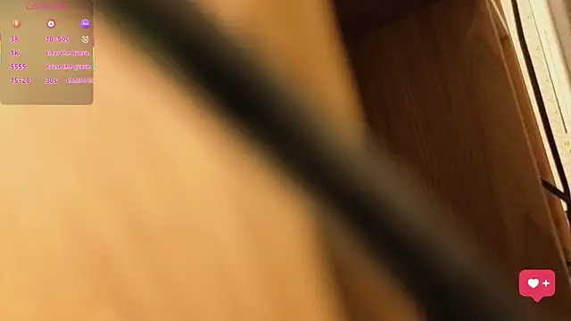 Snapshot of kittystart_tay chatting on 11/03/25, 11:33 kittystart tay online show from 11/03/25, 11:33