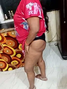  Hot-Couple online show from 06/03/26, 07:30