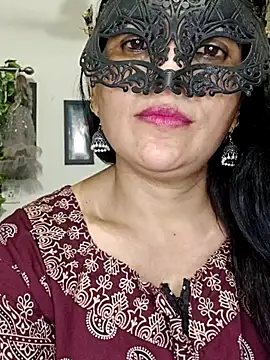 Snapshot of sexy_bhabhi69 chatting on 06/10/26, 09:25 sexy bhabhi69 online show from 06/10/26, 09:25