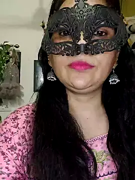 Snapshot of sexy_bhabhi69 chatting on 06/20/26, 06:00 sexy bhabhi69 online show from 06/20/26, 06:00