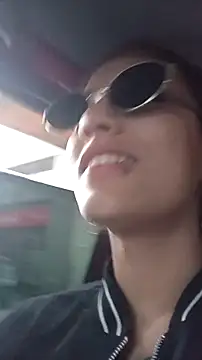 Snapshot of thamygomezz chatting on 10/06/25, 09:56 thamygomezz online show from 10/06/25, 09:56