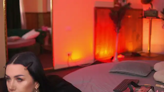 Jenna Day online show from 02/17/25, 06:53