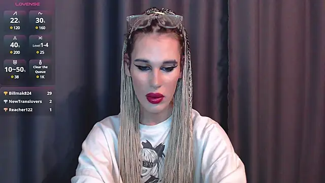 Snapshot of Cassie_Bae chatting on 12/23/24, 06:58 Cassie Bae online show from 12/23/24, 06:58