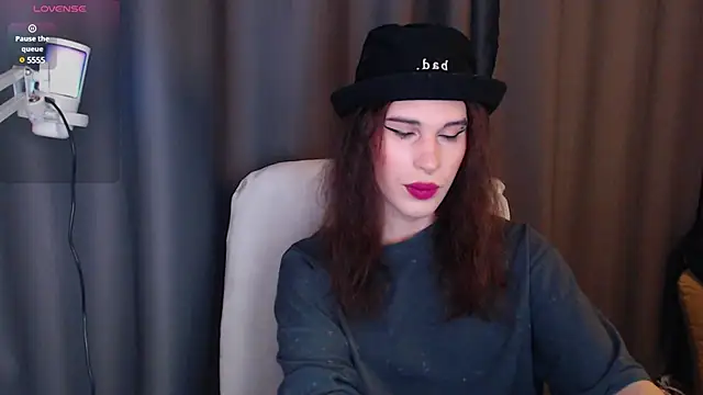 Snapshot of Cassie_Bae chatting on 02/28/25, 04:42 Cassie Bae online show from 02/28/25, 04:42