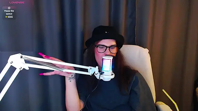 Snapshot of Cassie_Bae chatting on 03/02/25, 11:31 Cassie Bae online show from 03/02/25, 11:31