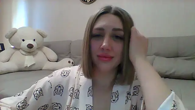 Snapshot of VickyLove047 chatting on 12/21/24, 04:14 VickyLove047 online show from 12/21/24, 04:14