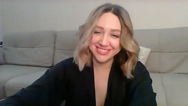 Snapshot of VickyLove047 chatting on 02/15/25, 10:22 VickyLove047 online show from 02/15/25, 10:22