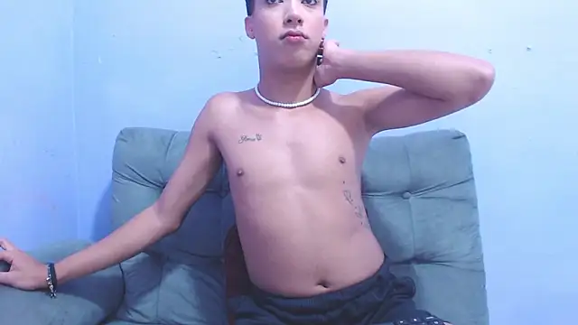 Hot kleo online show from 01/03/25, 06:11