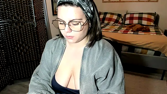 raiazane23 online show from 11/21/25, 11:09