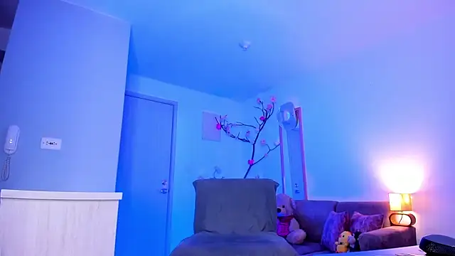 Snapshot of _Valery_tw chatting on 10/11/25, 12:47 Valery tw online show from 10/11/25, 12:47