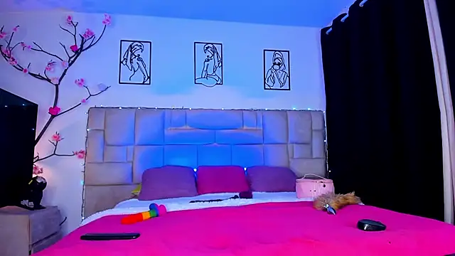 Snapshot of _Valery_tw chatting on 10/14/25, 09:26 Valery tw online show from 10/14/25, 09:26