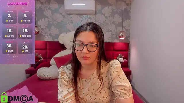 Snapshot of ZarifaBev chatting on 01/15/25, 12:19 ZarifaBev online show from 01/15/25, 12:19