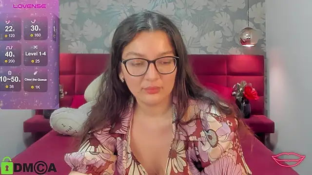 Snapshot of ZarifaBev chatting on 01/22/25, 11:21 ZarifaBev online show from 01/22/25, 11:21