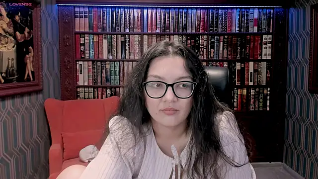 Snapshot of ZarifaBev chatting on 11/02/25, 09:17 ZarifaBev online show from 11/02/25, 09:17