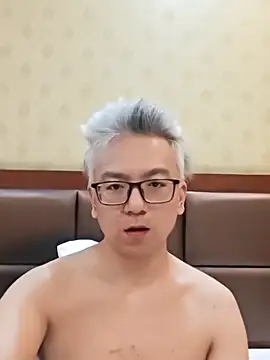 leoUSIR online show from 04/06/26, 10:38