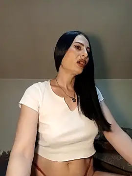 EveeRose online show from 11/30/25, 03:05