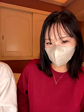 Snapshot of oji_oji123 chatting on 12/22/25, 08:44 oji oji123 online show from 12/22/25, 08:44