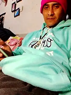 Snapshot of NewBe9D9 chatting on 01/14/26, 09:26 NewBe9D9 online show from 01/14/26, 09:26