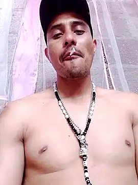 Snapshot of NewBe9D9 chatting on 02/15/26, 11:45 NewBe9D9 online show from 02/15/26, 11:45