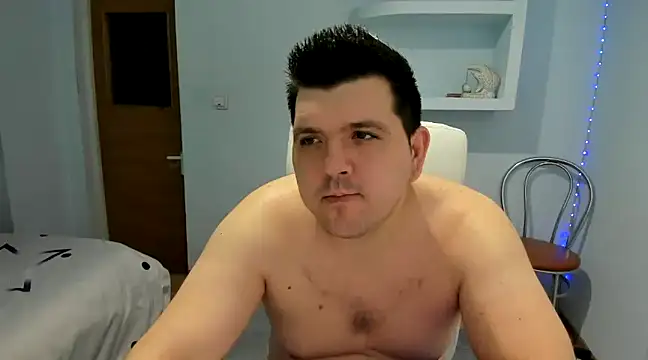 Snapshot of JasonJacks chatting on 12/19/24, 11:18 JasonJacks online show from 12/19/24, 11:18