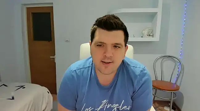 Snapshot of JasonJacks chatting on 01/17/25, 01:24 JasonJacks online show from 01/17/25, 01:24
