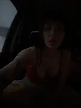 JulliaVegas online show from 12/15/25, 02:16