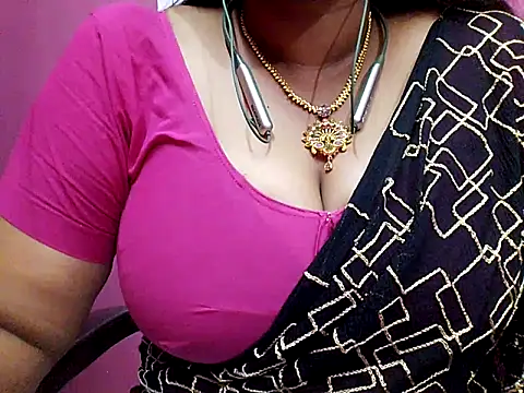 Snapshot of Tamilsathya2024 chatting on 03/07/25, 01:40 Tamilsathya2024 online show from 03/07/25, 01:40