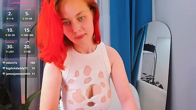 Snapshot of DarkErica chatting on 12/23/24, 04:28 DarkErica online show from 12/23/24, 04:28