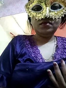 Snapshot of sunita-doll chatting on 03/06/25, 05:24 sunita-doll online show from 03/06/25, 05:24