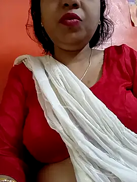 Snapshot of sunita-doll chatting on 10/06/25, 01:47 sunita-doll online show from 10/06/25, 01:47