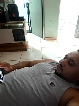 Snapshot of alexjs84 chatting on 12/16/24, 11:07 alexjs84 online show from 12/16/24, 11:07