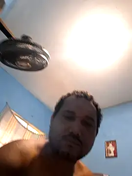 Snapshot of alexjs84 chatting on 10/28/25, 10:52 alexjs84 online show from 10/28/25, 10:52