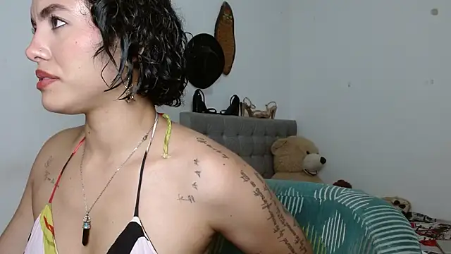 Sexy Lia  online show from 07/06/26, 01:13