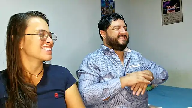 Snapshot of Paloma_Desire chatting on 12/19/24, 12:56 Paloma Desire online show from 12/19/24, 12:56