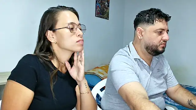 Snapshot of Paloma_Desire chatting on 01/17/25, 01:03 Paloma Desire online show from 01/17/25, 01:03