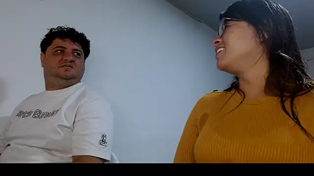 Snapshot of Paloma_Desire chatting on 11/27/25, 11:34 Paloma Desire online show from 11/27/25, 11:34