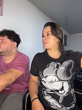 Snapshot of Paloma_Desire chatting on 12/19/25, 01:18 Paloma Desire online show from 12/19/25, 01:18