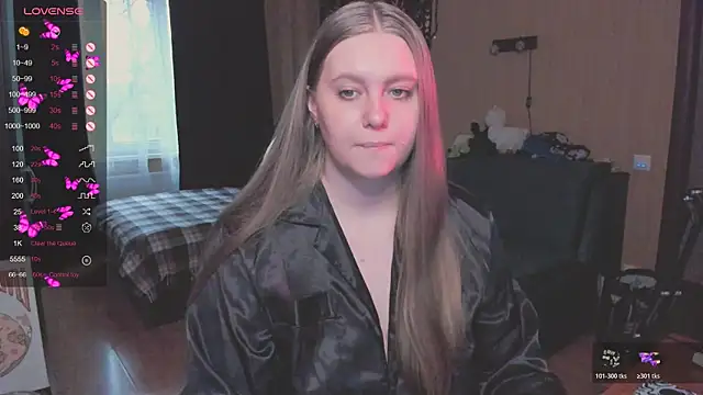 Alice Dreamgirl  online show from 11/05/25, 12:16