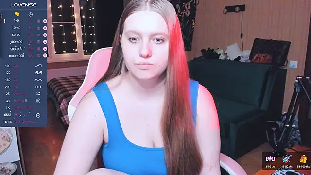 Alice Dreamgirl  online show from 11/30/25, 01:59