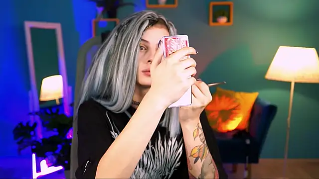 Snapshot of JadeCastle_ chatting on 11/15/25, 03:26 JadeCastle online show from 11/15/25, 03:26